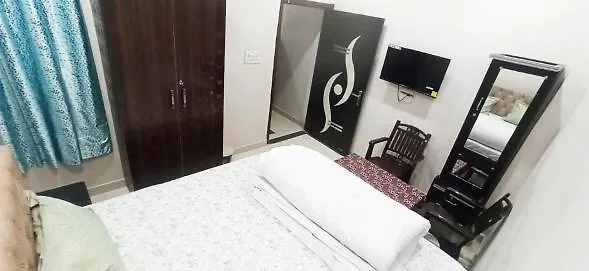 Spiritual Happy Home Stay فاراناسي 0*,