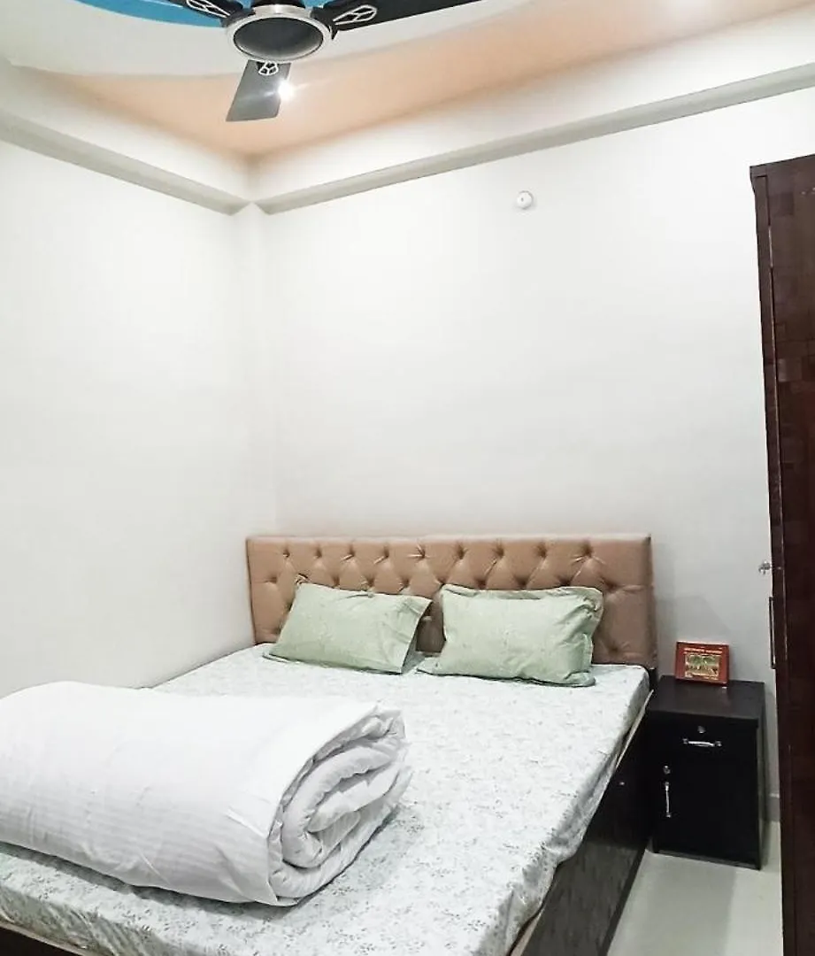Spiritual Happy Home Stay فاراناسي 0*,  الهند